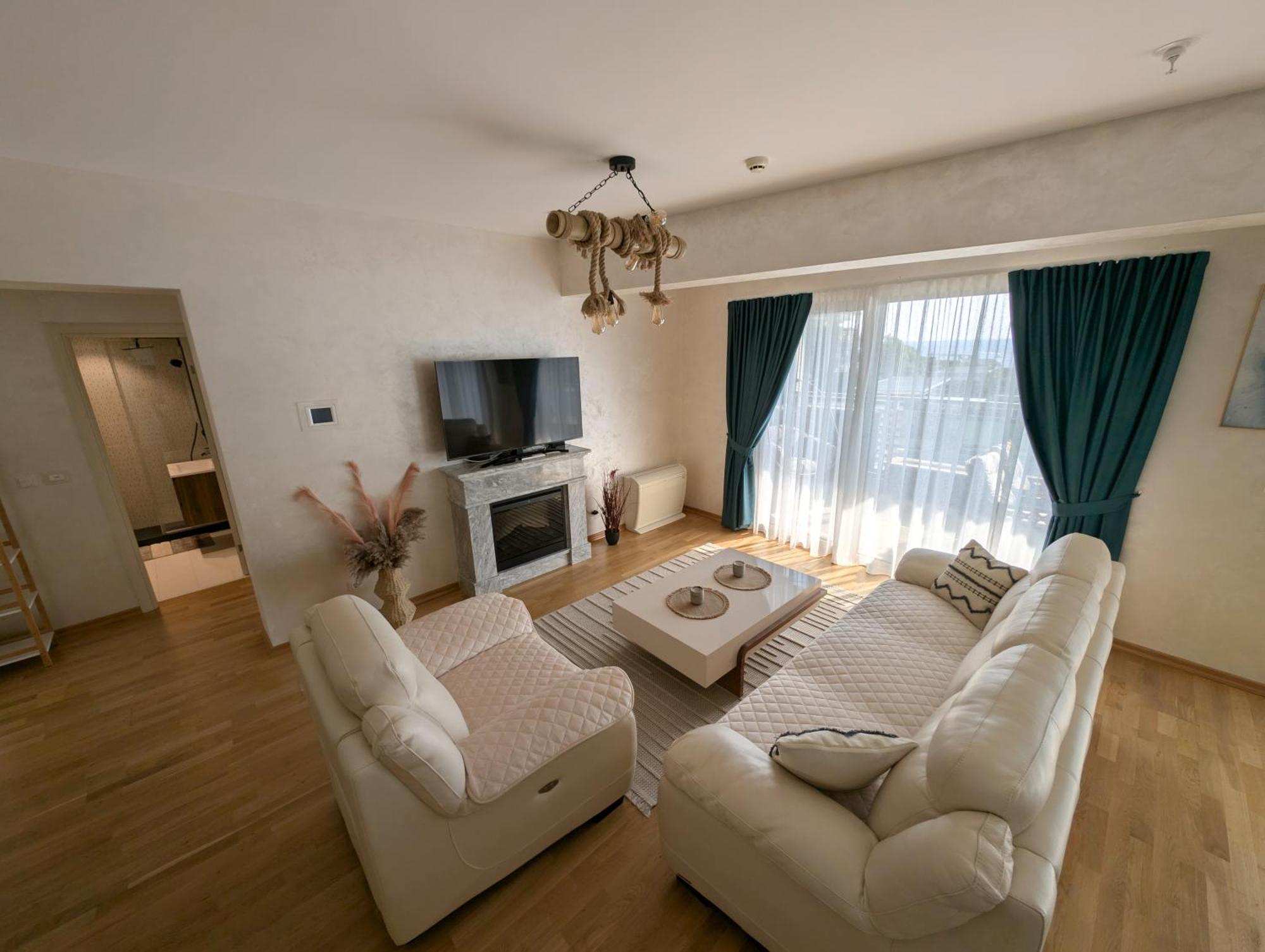 Lux Apartments Harmonia Будва Экстерьер фото